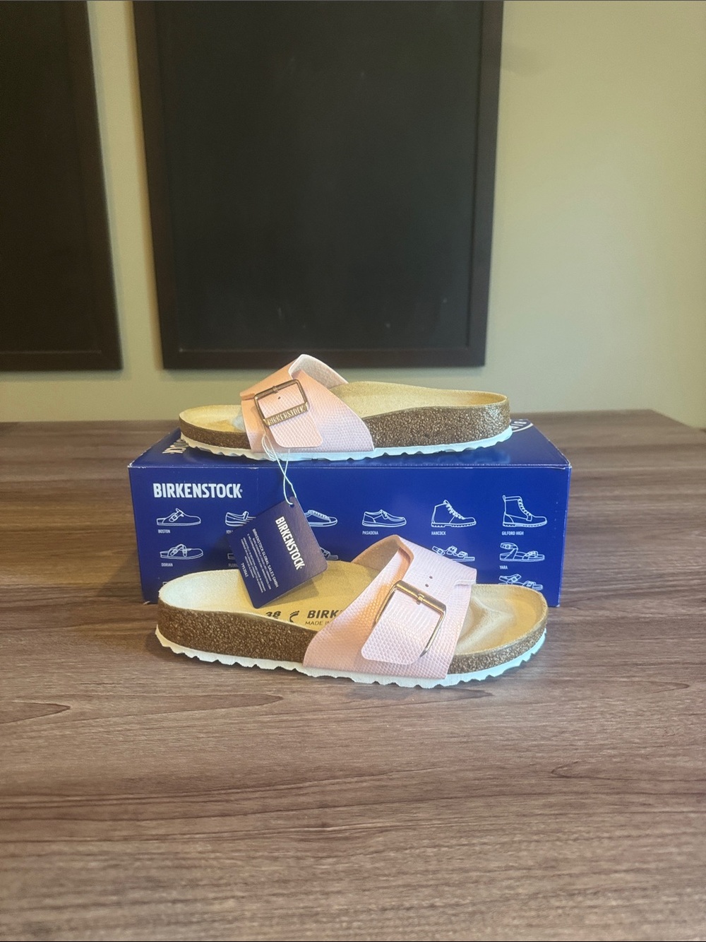 Birkenstock womens 7 Pink Single-Strap Slip-On Sandals BL